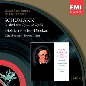 ดาวน์โหลดและฟังเพลง Liederkreis Op. 39 (2004 Remastered Version): II: Intermezzo พร้อมเนื้อเพลงจาก Dietrich Fischer-Dieskau