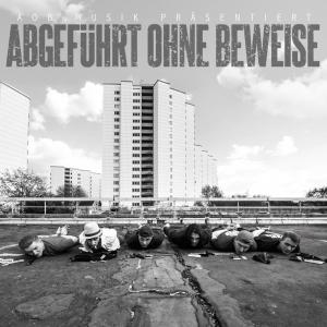 ดาวน์โหลดและฟังเพลง 44 Bars พร้อมเนื้อเพลงจาก AOB