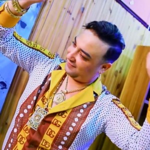 Listen to نبغي شورت وجومبا song with lyrics from Cheikh Mourad