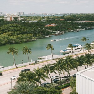 Tarm的專輯72 Hours in Miami