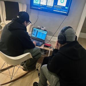 default playlist img