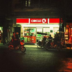 Album tuyển tập các bài nhạc không lời của giới trẻ được làm ở Circle K from Duc Duy