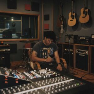 default playlist img