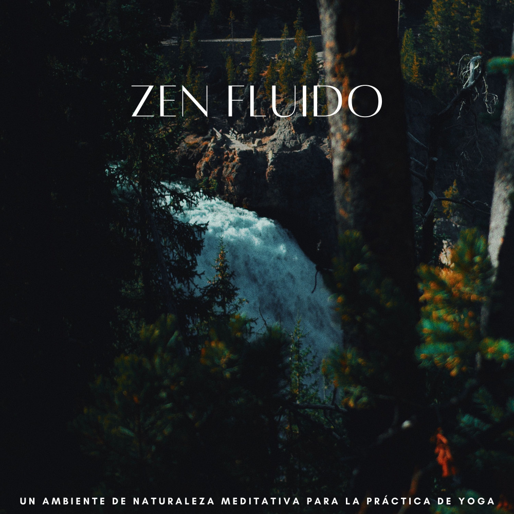 Flujo Sereno En Medio De La Belleza De La Naturaleza