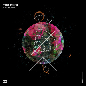 ดาวน์โหลดและฟังเพลง Recluse พร้อมเนื้อเพลงจาก Tiger Stripes
