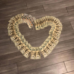 ดาวน์โหลดและฟังเพลง Love is a dangrous game (Explicit) พร้อมเนื้อเพลงจาก YVL AJ