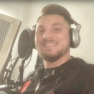 ดาวน์โหลดและฟังเพลง Eshte faji im พร้อมเนื้อเพลงจาก Sulltan Berisha