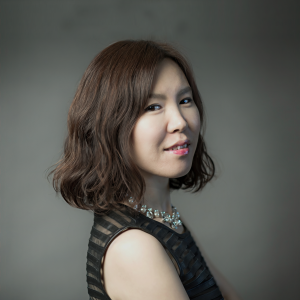 Youngjoo Song ดาวน์โหลดและฟังเพลงฮิตจาก Youngjoo Song