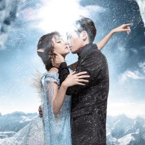 Dengarkan 恋歌 (电视剧《半妖倾城》插曲) lagu dari 香香 dengan lirik