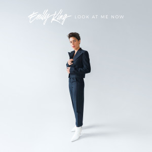 收聽Emily King的Look at Me Now歌詞歌曲