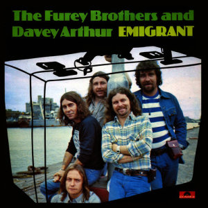 收聽The Fureys & Davey Arthur的Emigrant歌詞歌曲