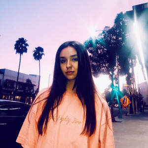 收听Maddi Jane的Just Love歌词歌曲