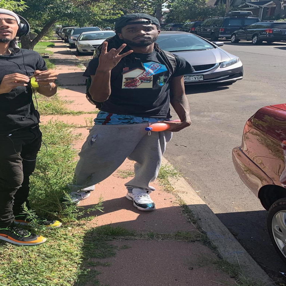 Schemin (feat. Turna) (Explicit)