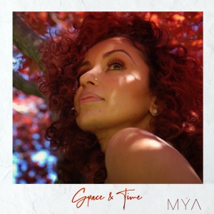 ดาวน์โหลดและฟังเพลง Space and Time พร้อมเนื้อเพลงจาก Mýa