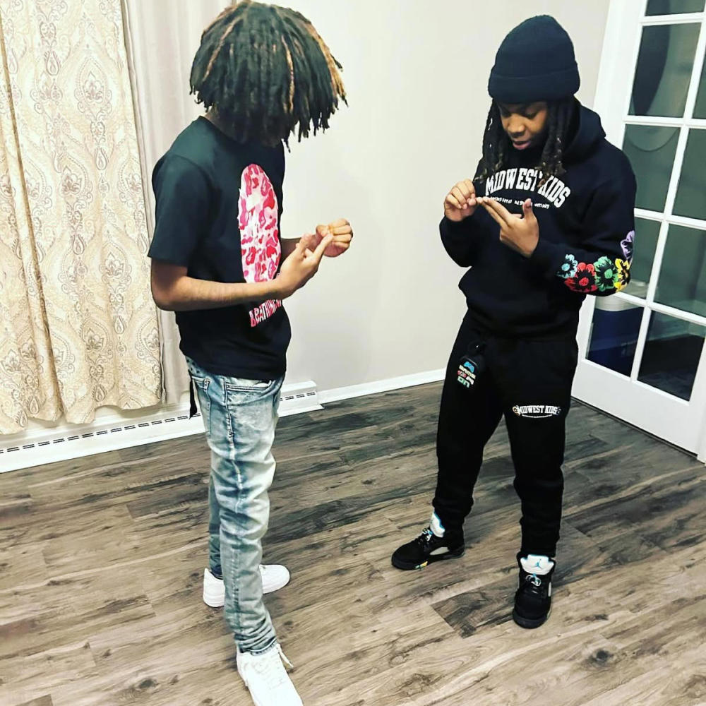 LONG WAY (feat. CHUMP) (Explicit)