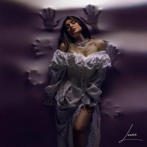 Listen to На ладонях 2.0 song with lyrics from Loona