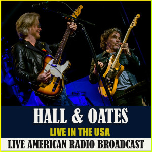 Dengarkan lagu She's Gone (Live) nyanyian Hall & Oates dengan lirik