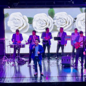 ดาวน์โหลดและฟังเพลง La Cortina (En Vivo) พร้อมเนื้อเพลงจาก Ismael Rodríguez