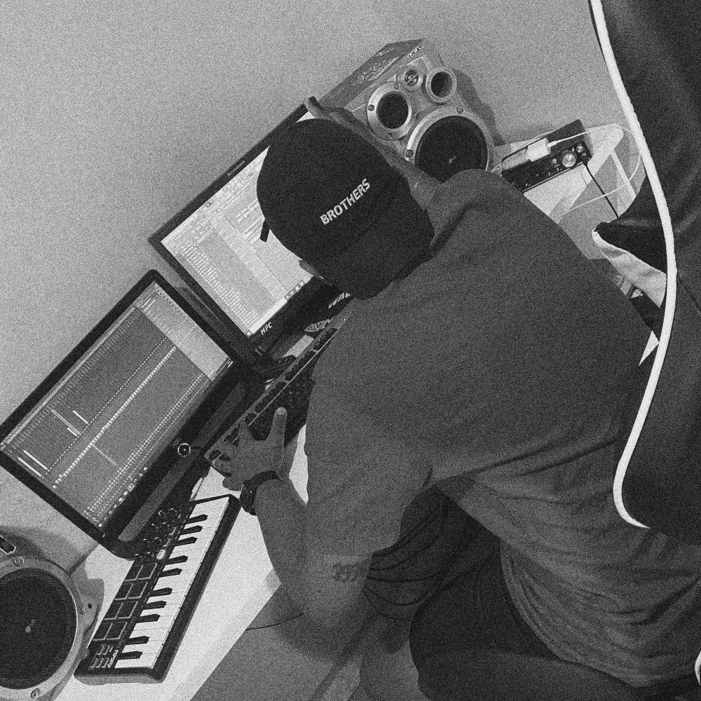 MTG (Deixa ela Vim) (feat. Dj L Martins) (Explicit)