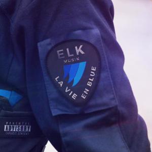 ดาวน์โหลดและฟังเพลง La vie en blue (Explicit) พร้อมเนื้อเพลงจาก ELK MUSIK
