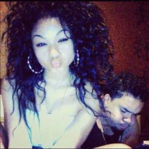 收聽Xakami的Money UP! (feat. AK666) (Explicit)歌詞歌曲