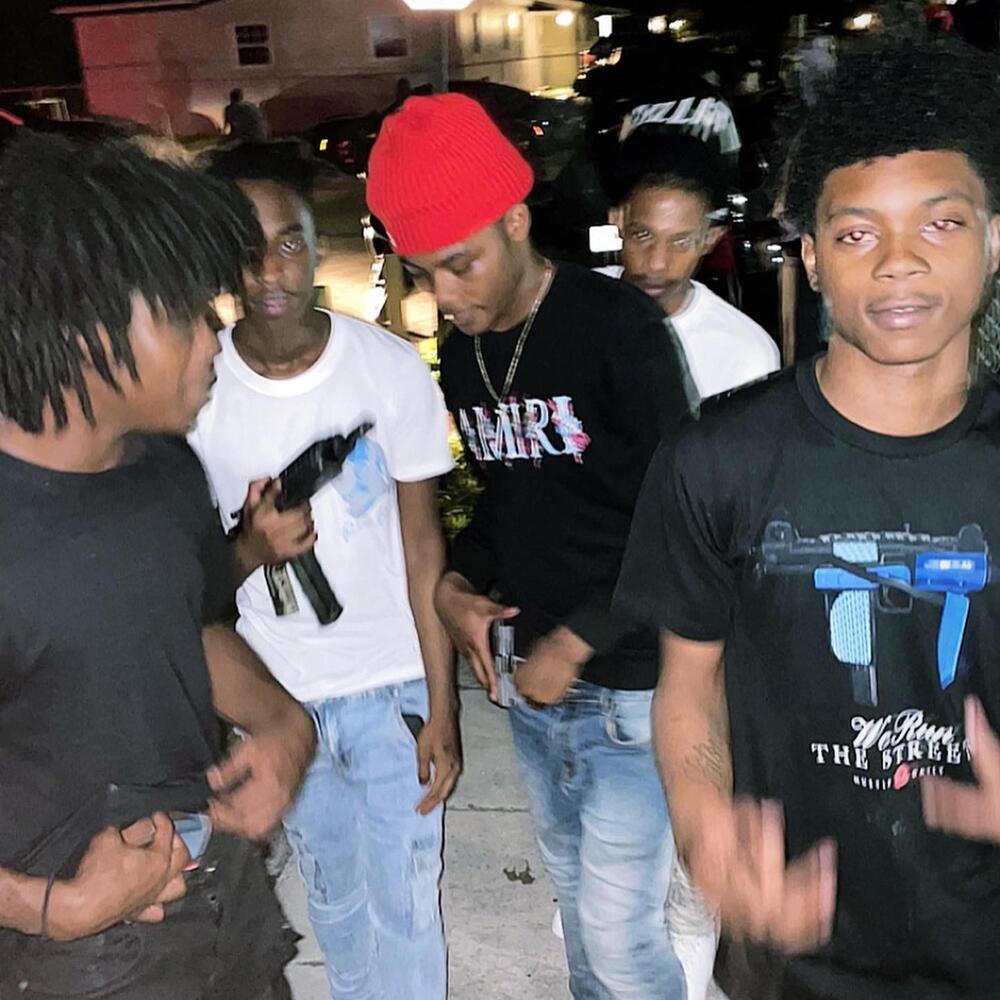 Chase Gang (Explicit)