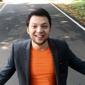 ดาวน์โหลดและฟังเพลง Keep Smile (Edhak) พร้อมเนื้อเพลงจาก Freed Ghalib