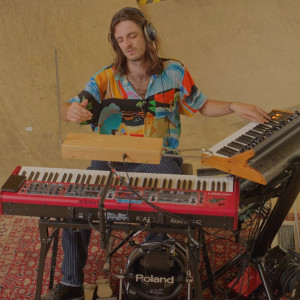 default playlist img