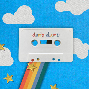 mazie的專輯dumb dumb