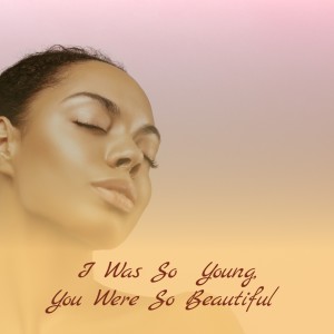 Dengarkan lagu Far Away Places nyanyian Vera Lynn dengan lirik