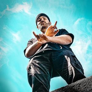 Listen to Diss Is Twitch - Papaplatte (Explicit) song with lyrics from Papo
