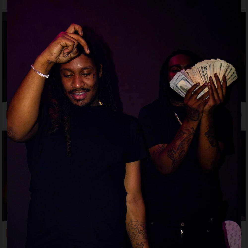 Disrespectfully scoomin (feat. Skrilla, Lil Scoom89 & Ybc dul) (Explicit)