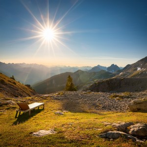 Chill Relajante的專輯Música De Guitarra Atemporal Para Un Viaje A Través De Paisajes Encantados