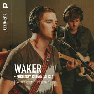 收聽Waker的Smoking For A Second (Audiotree Live Version)歌詞歌曲