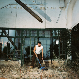 default playlist img