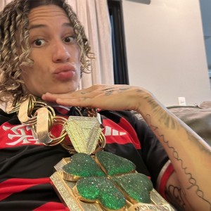 收聽DJ Vertin的SENTA PRO CHEFIN x É SÓ RAUL (Explicit)歌詞歌曲