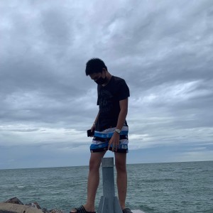 收听JARNJAME的การจากลา歌词歌曲