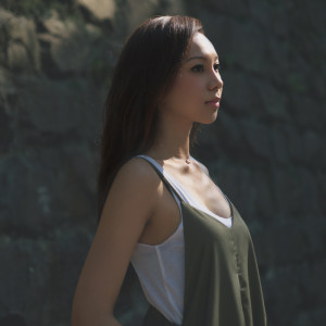 收聽AGA的孤雛歌詞歌曲