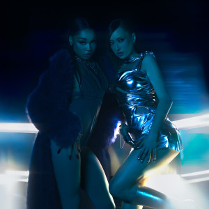 Listen to Tell Me song with lyrics from Raquel