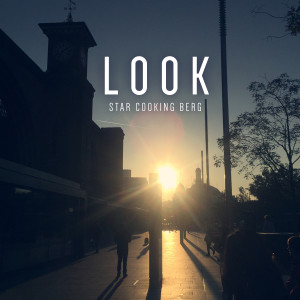ดาวน์โหลดและฟังเพลง LOOK พร้อมเนื้อเพลงจาก 스타쿠킹버그