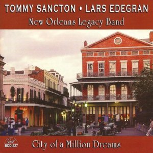 ดาวน์โหลดและฟังเพลง Strike up the Band พร้อมเนื้อเพลงจาก New Orleans Legacy Band