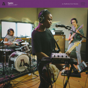 Vagabon on Audiotree Live dari Vagabon