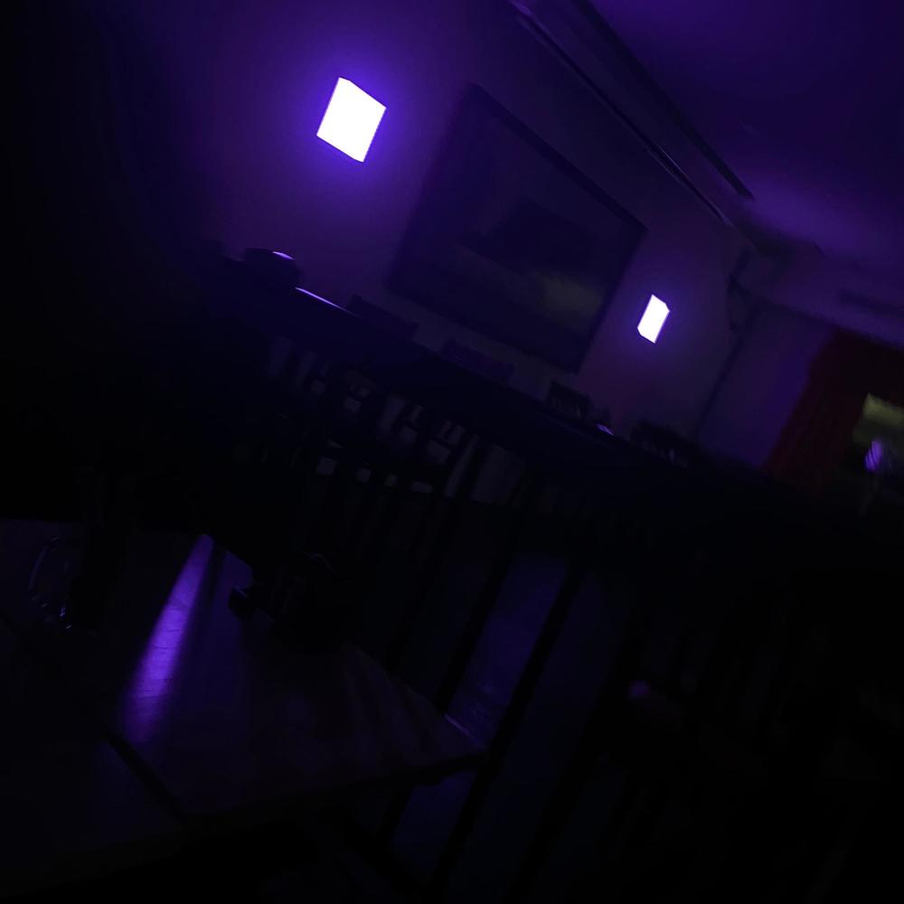 Bail à l'Hotel (Explicit)