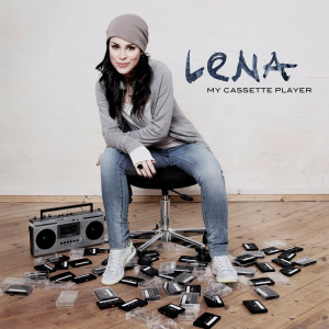ดาวน์โหลดและฟังเพลง Satellite พร้อมเนื้อเพลงจาก Lena