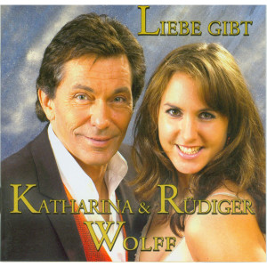 Listen to Liebe gibt song with lyrics from Katarina