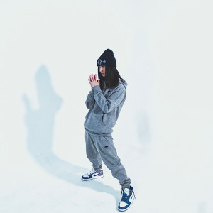 Listen to Perfect Blend (feat. Leeky Bezalman) song with lyrics from Suppy