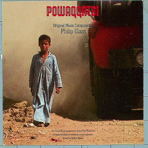 ดาวน์โหลดและฟังเพลง Serra Pelada พร้อมเนื้อเพลงจาก Philip Glass