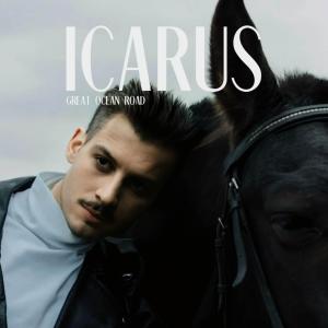 Dengarkan lagu Paranoia nyanyian Icarus Daedalus dengan lirik