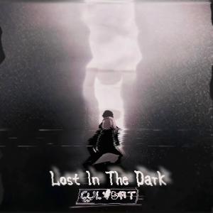 ดาวน์โหลดและฟังเพลง Lost In The Dark พร้อมเนื้อเพลงจาก Culv3rt