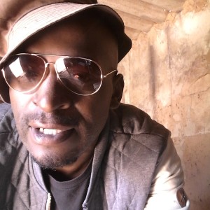 ดาวน์โหลดและฟังเพลง take me to the top (afrotechyano) พร้อมเนื้อเพลงจาก Kamahumba